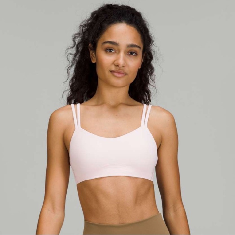 Lululemon Like a Cloud Bra *Light Support, B/C Cup Strawberry Milkshake Size 4